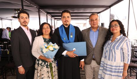  Miguel Ángel Sánchez, Verónica Sánchez, Gerardo Sánchez, Saúl Sánchez  y Verónica Sanchez.