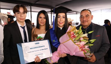  Luis de Blas, Marta Ibarra, Yareli de Blas y Jaime de Blas.