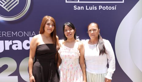  Andrea Catalina, Fabiola Martínez y Ana Maria.