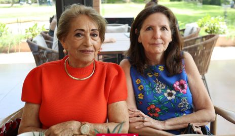 Mari Carmen Morales y Lila Ahumada.