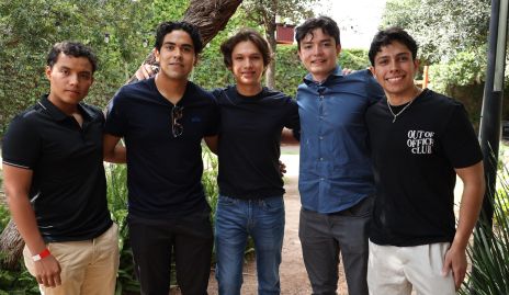  Jesús López, Checo, Luis, Jorge e Irving.