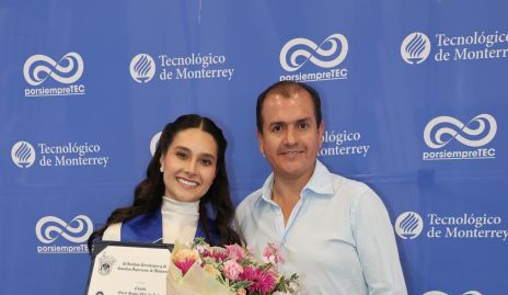  Camila y Ricardo Garza Sigler.