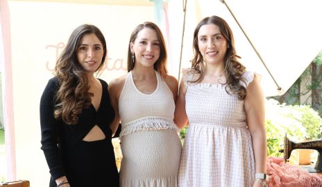  Ana Karen, Ana Gaby y Karla Rosaura Ibarra.