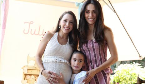  Ana Gaby Ibarra, Adri de la Maza y Martina Valle.
