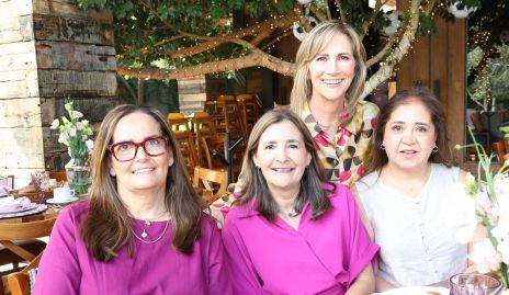  Gabriela Villanueva, Marcela Valle, Maru Bárcena y Sofía Carrillo.