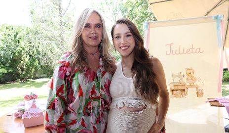  Ana Clara Bárcena y Ana Gaby Ibarra.