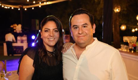  Alejandra y Uriel Velázquez.
