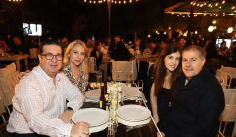  Ramón y Maite Martínez, Laura y Elías Dip.