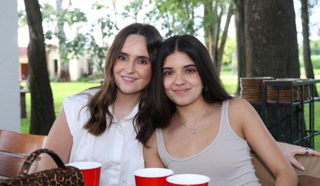  Priscila de la Garza y Sofía Anguiano.