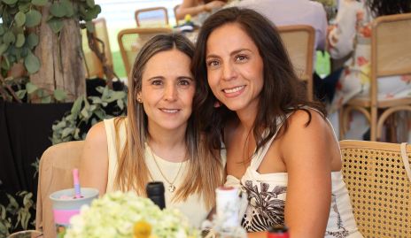  Bibi Perea y Fer Torrescano.
