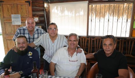  Neil Rosas, José Ángel Morales, Baldur Serna, Salvador Torre y Rómulo Rodríguez.