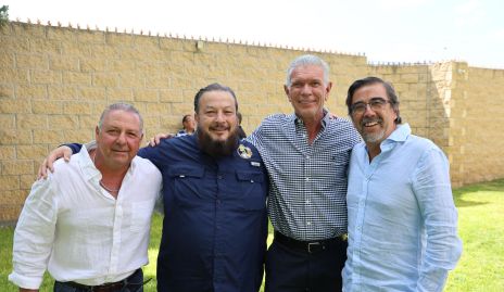 Che Hernández, Neil Rosas, Cyrril Schonherr y Gerardo Galván.