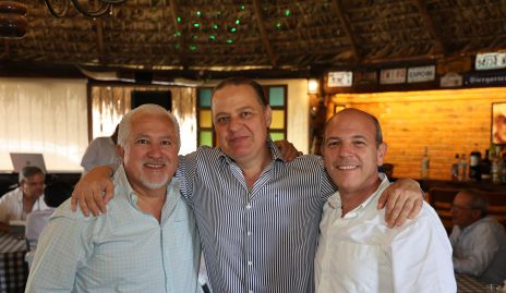 Guillermo Báez, José Manuel Guerra y Roberto.