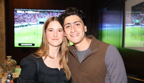  Isabella Hernández y Daniel Quiroz.
