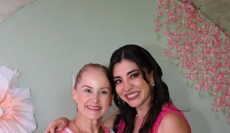  Elizabeth Heinze y Daniela López.
