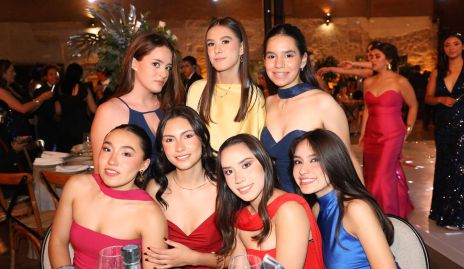  Valeria Loza, Montse Armendáriz, Eugenia Quibrera, Silvana Grijalva, Natalia Zavala, Majo Infante y Sofi Monsiváis.