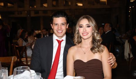  Jair Tonevoly y Montse Alvaresz.
