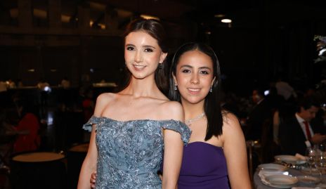  Valentina Torres y Romina Velarde.