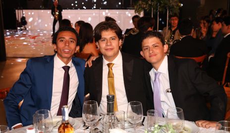 Ricardo Pérez, Edgar Méndez y Juan Pablo Pérez.