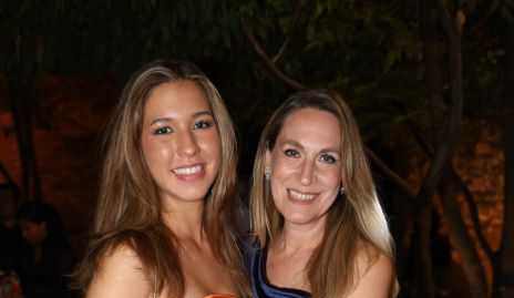  Montse Haro y Mónica Haro.