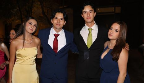  Montse Armendáriz, Aldo Rodríguez, Luis Ortiz y Vale Loza.