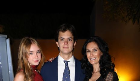  Triana Rosillo, Alejandro Lozano y Yara Nagore.