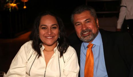  Elizabeth López y Luis Villanueva.
