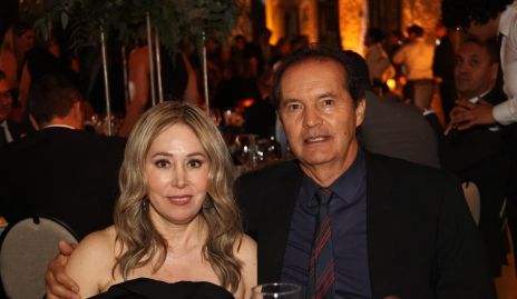  Roxana Orozco y Arturo González.