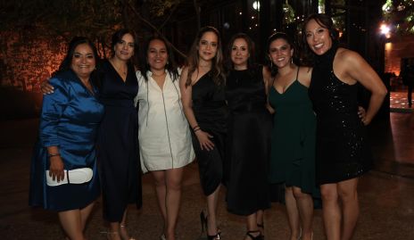  Rocío Silva, Ale Arévalo, Elizabeth López, Claudia Motilla, Anali Herrera y Claudia Ress