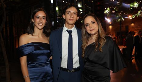  Scarlett Espinoza, Ricardo Motilla y Claudia Motilla.