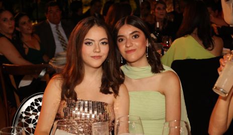  Alex Ortega y Pao Manzo.