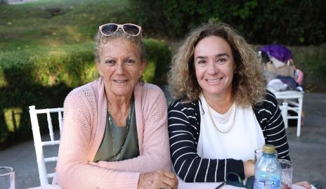  Carmen Rocha y Julieta Morales.