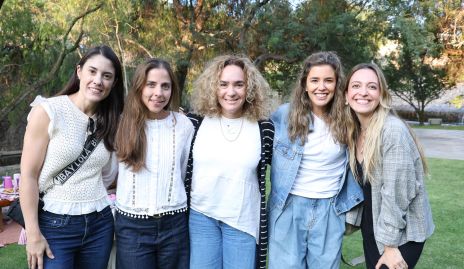  Jennifer Dent, María José Torrescano, Julieta Morales, Sofía López y Hortensia Ramos.