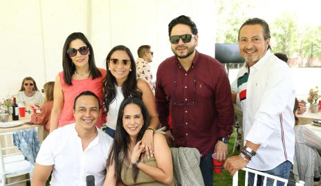  Nayeli Zarur, Lucía Sánchez, Rubén Hurtado, Erick Vázquez, Jonás Galván y Elizabeth Díaz.