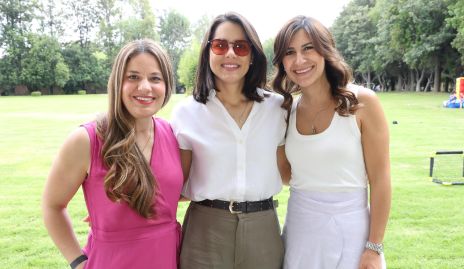  Paola Arévalo, Paola Hernández y Sofía Hastings.