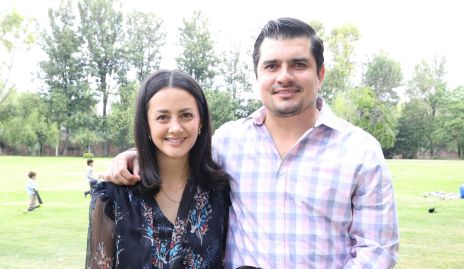  Nury Velázques, Mario Camberos y Mario Camberos Jr.