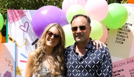  Eduardo Ramos y Priscila González con su hija Emma.