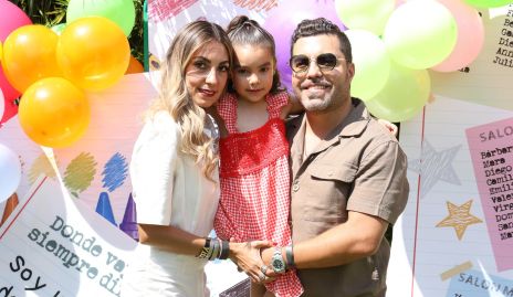  Ana Gabriela Astorga, Carlota Cabral y Oscar Cabral.
