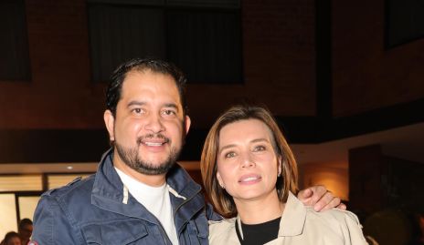 Arturo Nava, Julieta González y Roberta Nava.