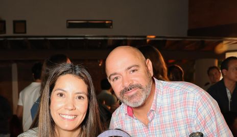  Gaby Carrillo, Jorge y Vale Puga.