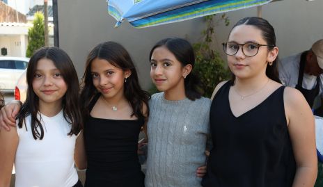  Loretta, Lucía Lozano, Marina Córdova y Eugenia Garduño.