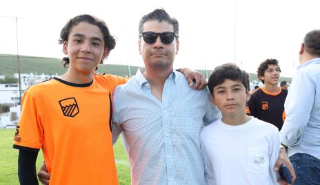  Sebastián Borja, Carlos Borja y Marcelo Borja.