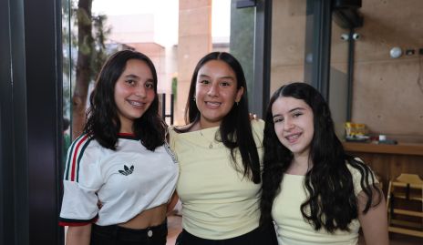  Cristina Guevara, Valentina Gómez y Lourdes Cepeda.