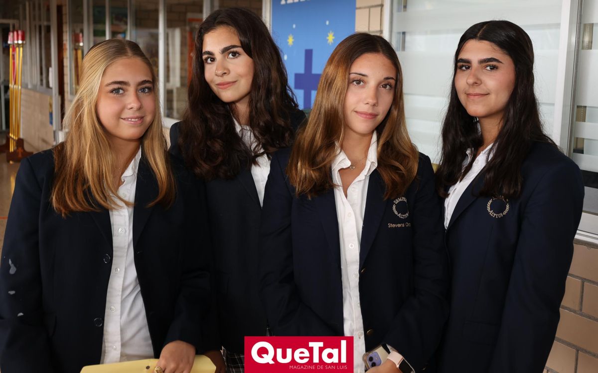 GRADUACI&Oacute;N DE SECUNDARIA DEL ANDES INTERNATIONAL SCHOOL
