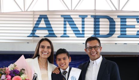  Gris Casas, Andrés y Emmanuel Díaz de León.