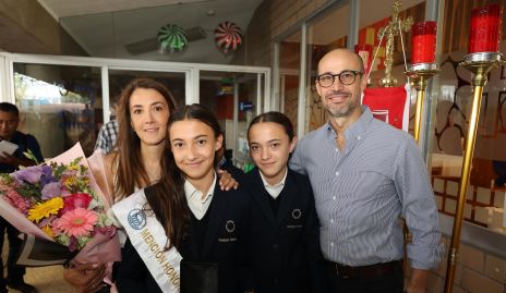 Marcela Rivero, Inés, Camila y Alejandro Gutiérrez.