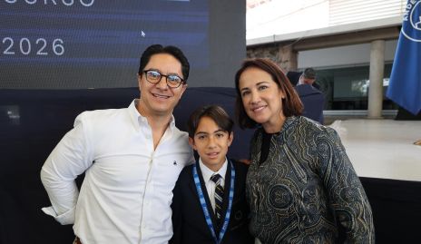  Félix, Diego y Lety Córdova.