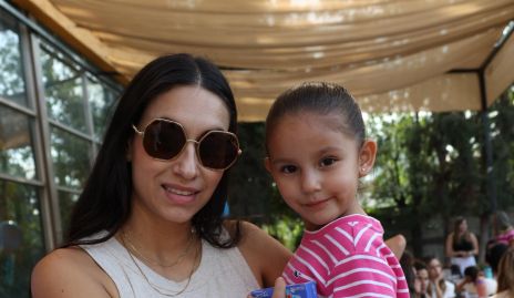  Inés Nava y Verónica Juárez.