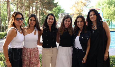 Las mamás.