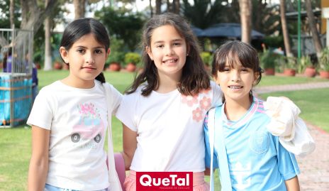  Bárbara Rojo, Valeria Cortés y Renata Cordero.